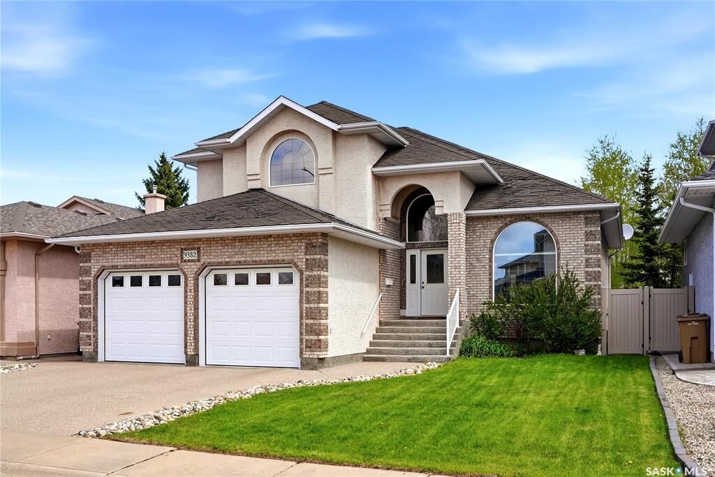 Property Photo: 9382 Wascana Mews SK S4V 2W4