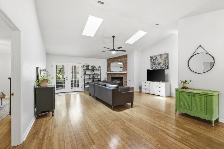 Property Photo: 2733 Newmarket Circle FL 32309