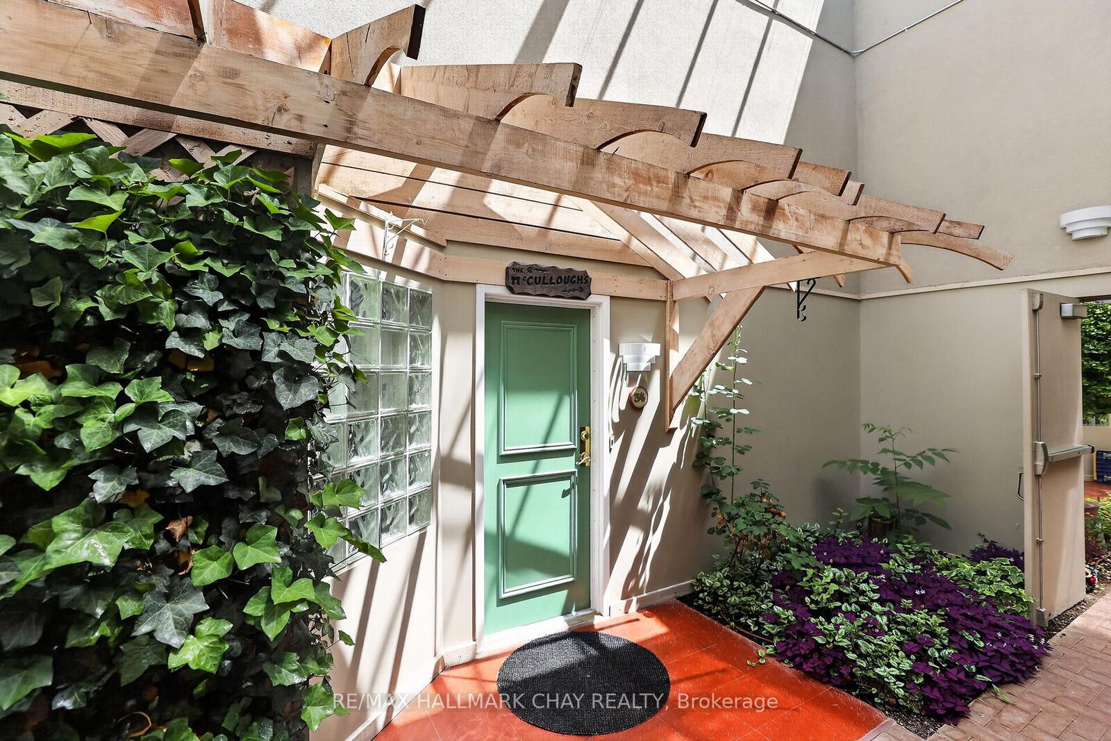 Property Photo: 77 Mill Street E 34 ON L0G 1W0