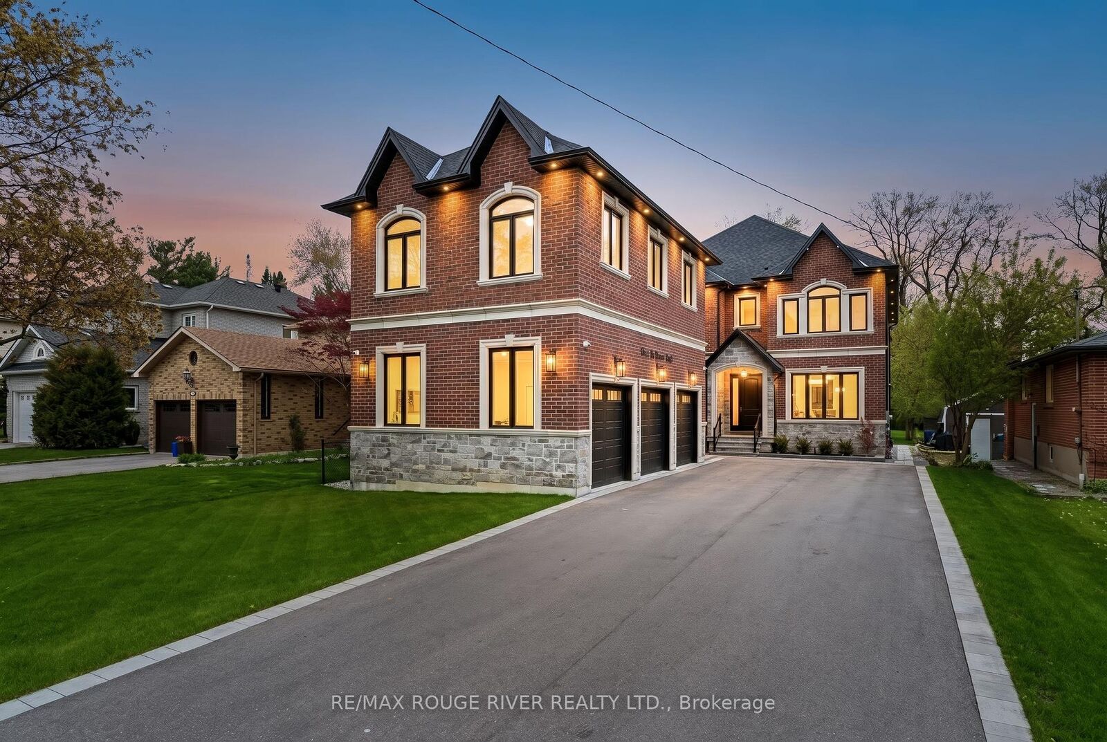 Property Photo: 1411 Old Forest Road ON L1V 1N8