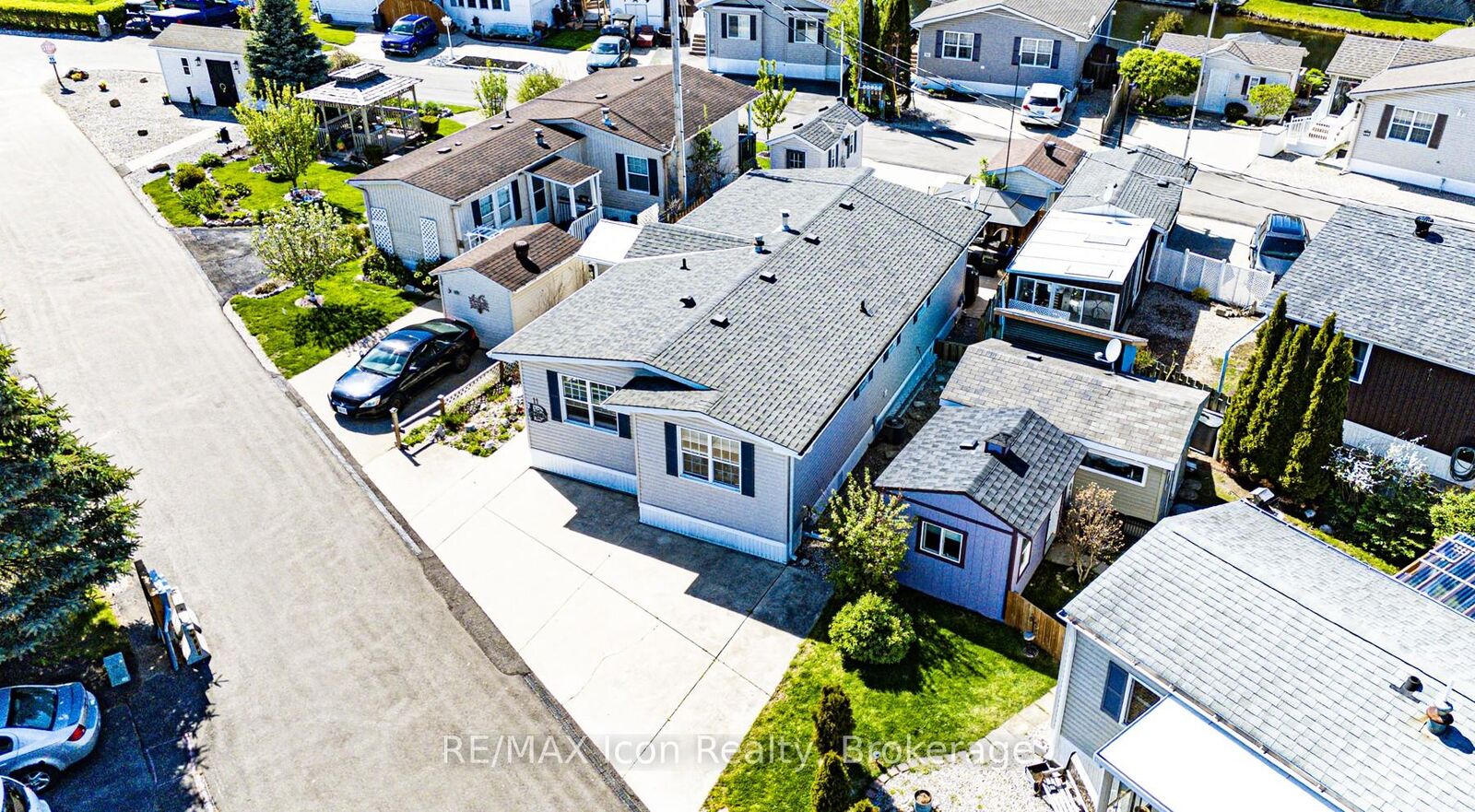 Property Photo: 11 Hemlock Crescent ON N0B 2J0