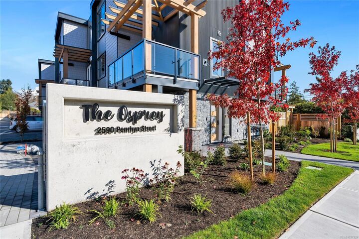 Property Photo: 2590 Penrhyn St #13 BC V8N 1G3