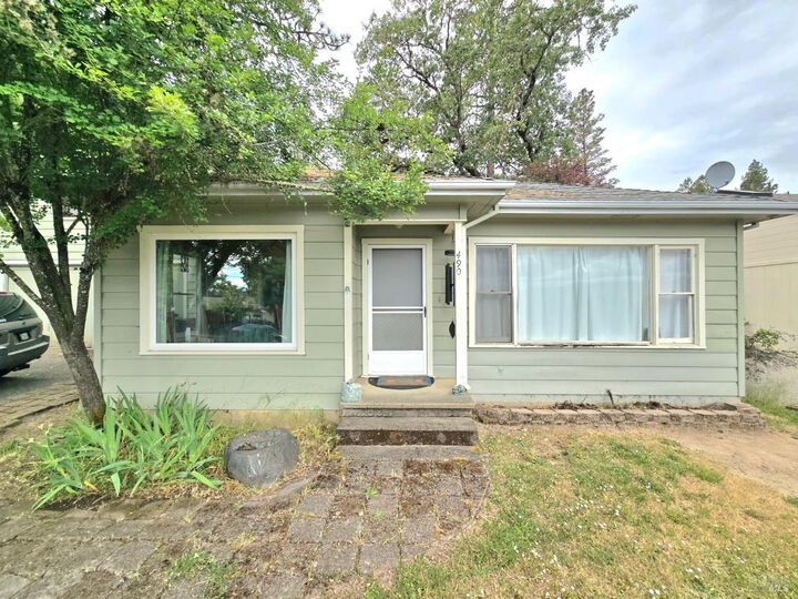 Property Photo:  490 North Street  CA 95490 