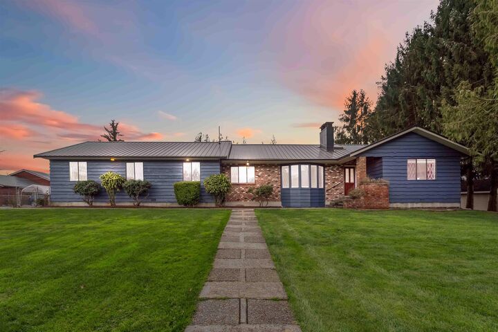 Property Photo: 19782 150 Avenue BC V3Y 1Z1