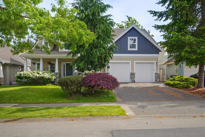 Property Photo: 15512 37A Avenue BC V3S 0H6