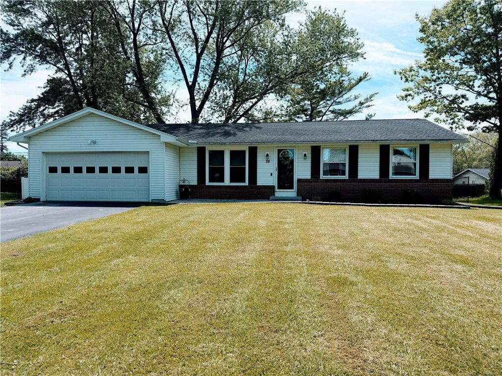 Property Photo:  26 Hillary Dr  NY 14624 