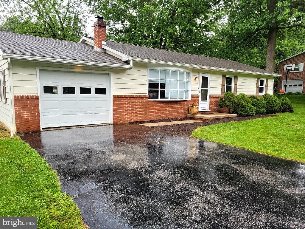 Property Photo: 160 Echo Drive PA 17202