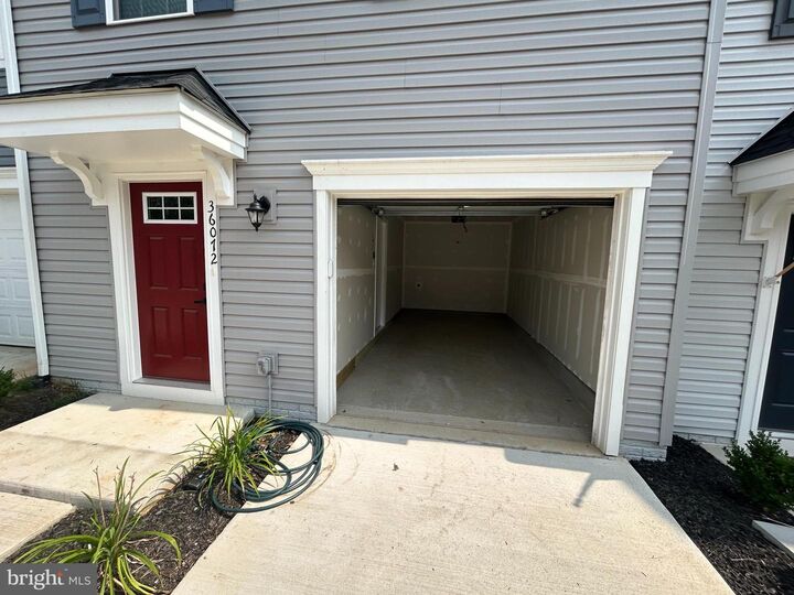 Property Photo:  36072 Coyote  VA 22508 