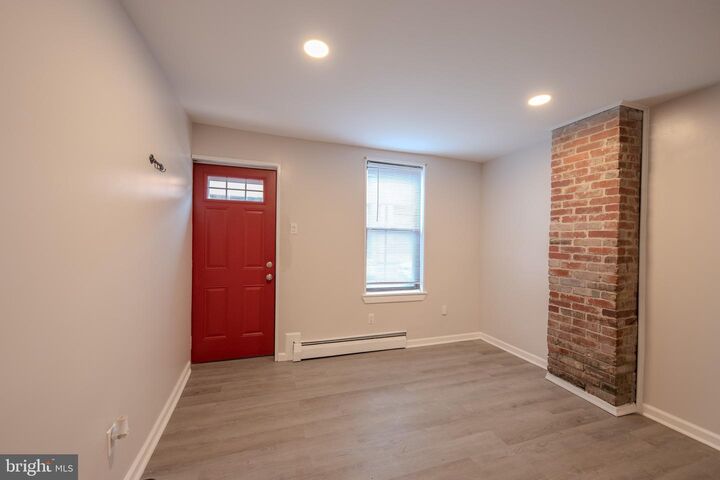 Property Photo:  2924 Salmon Street  PA 19134 
