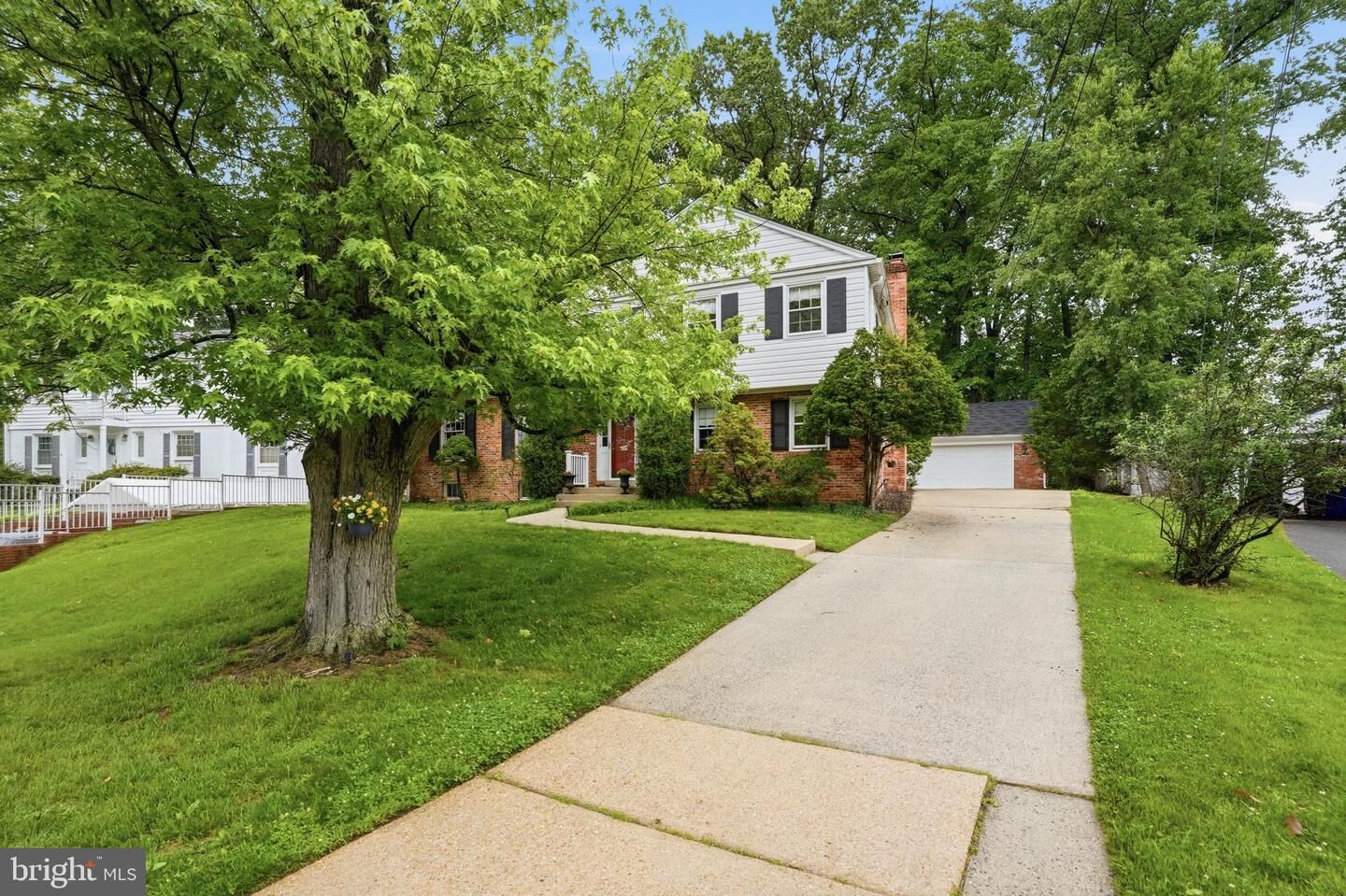 Property Photo: 12112 Whippoorwill Lane MD 20852