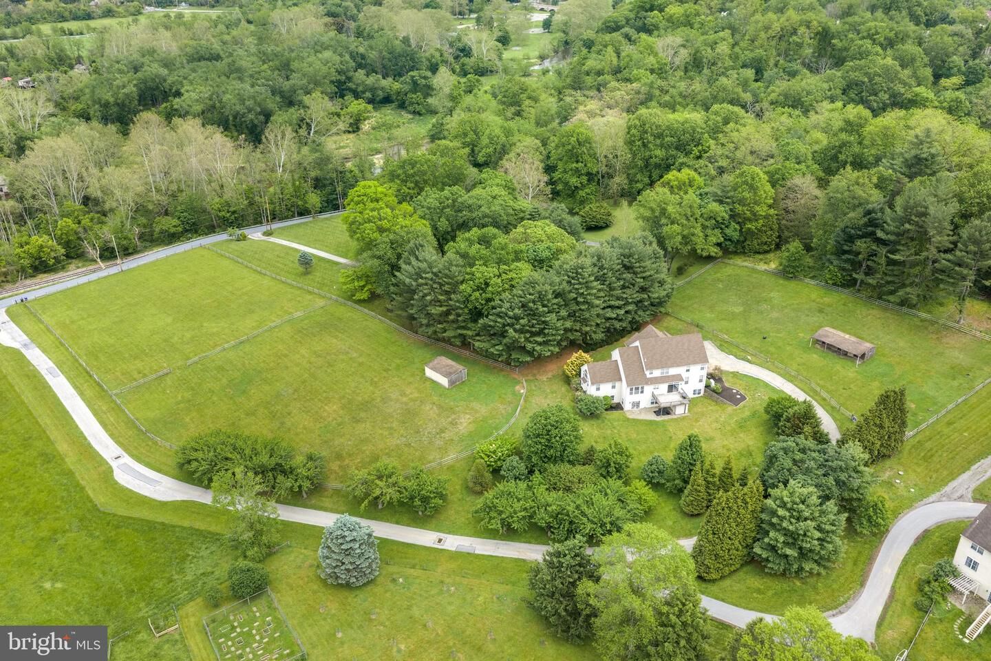 Property Photo:  592 W Creek Road  PA 19382 