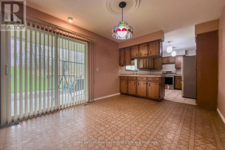 Property Photo: 4711 Watson Road South ON N0B 2J0
