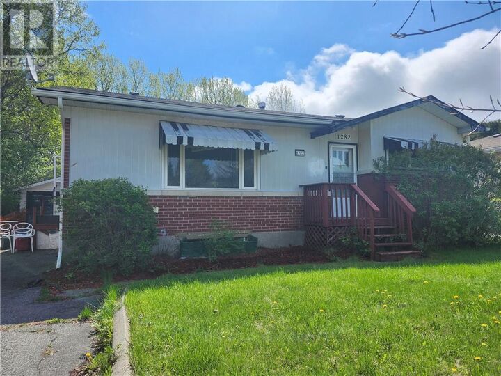 Property Photo:  1282 Lansing Avenue  ON P3A 4C3 