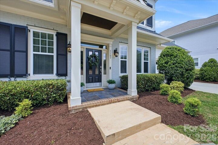 Property Photo:  1103 N Sharon Amity Road  NC 28211 