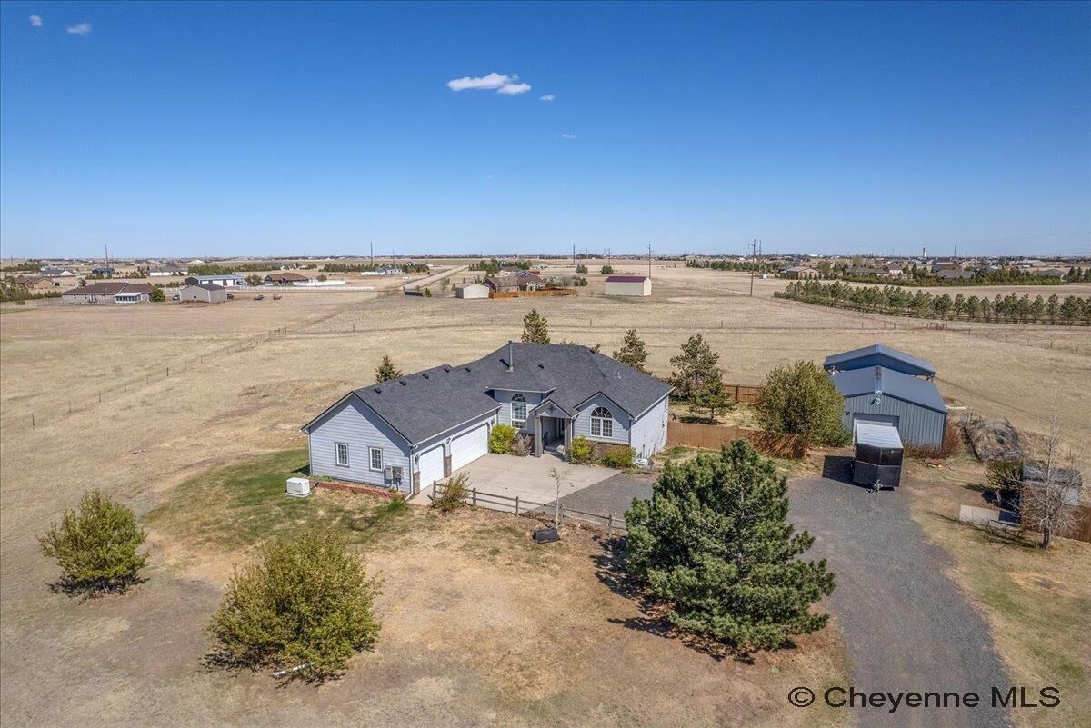 Property Photo: 8543 Firethorn Ln WY 82009