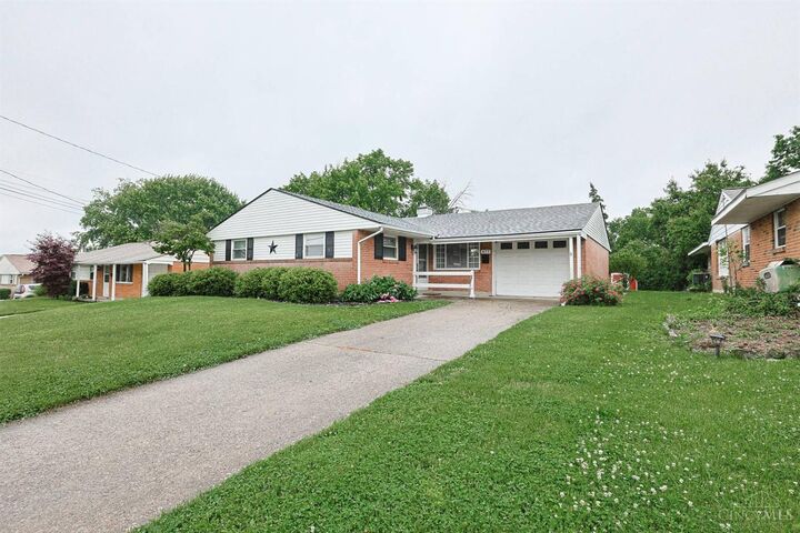 Property Photo:  877 Tivoli Lane  OH 45246 