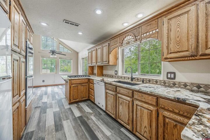 Property Photo:  17377 Breeze Road  CO 81416 