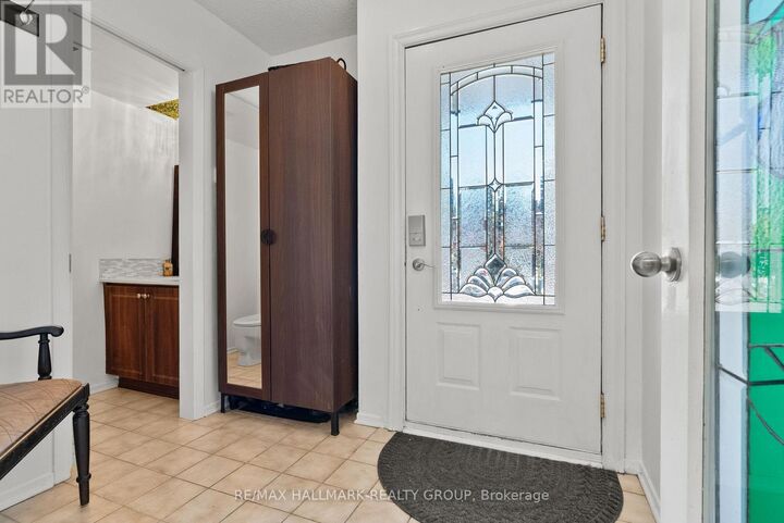 Property Photo: 48 Sample Road ON K1V 9T8