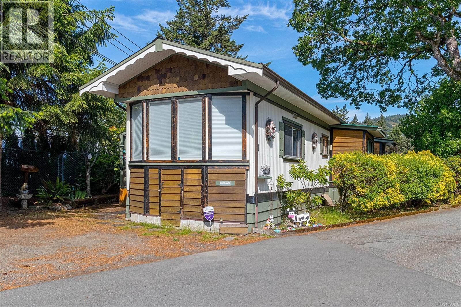 Property Photo:  2780 Spencer Road 1  BC V9B 4C9 