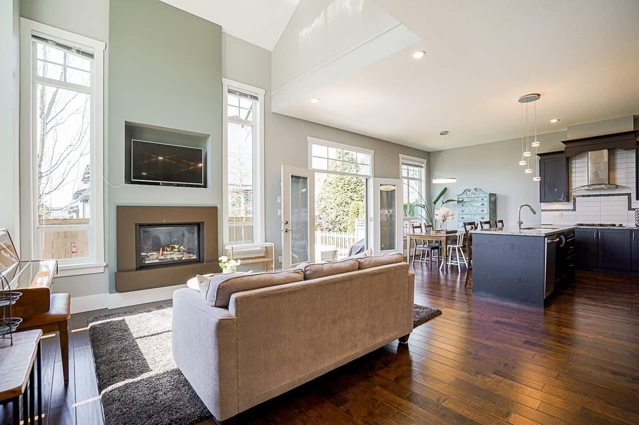 Property Photo:  2453 163 Street 10  BC V3Z 6S1 