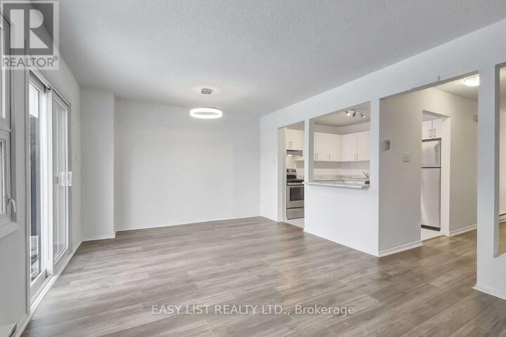 Property Photo: 5555 Montevideo Road C ON L5N 3S3