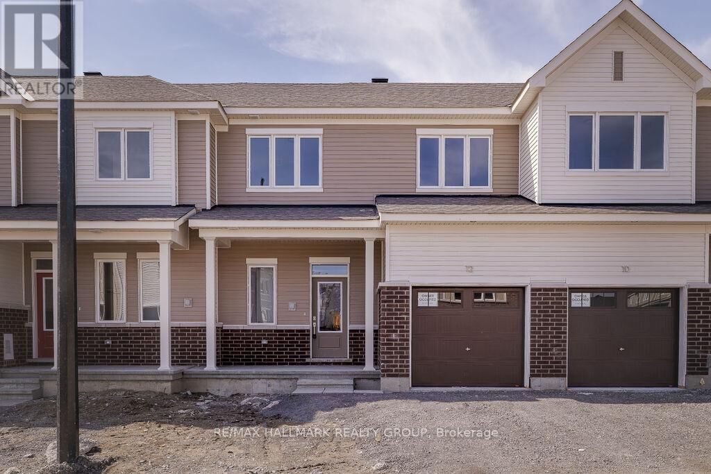 Property Photo: 12 Tenuto Lane ON K1C 7G4