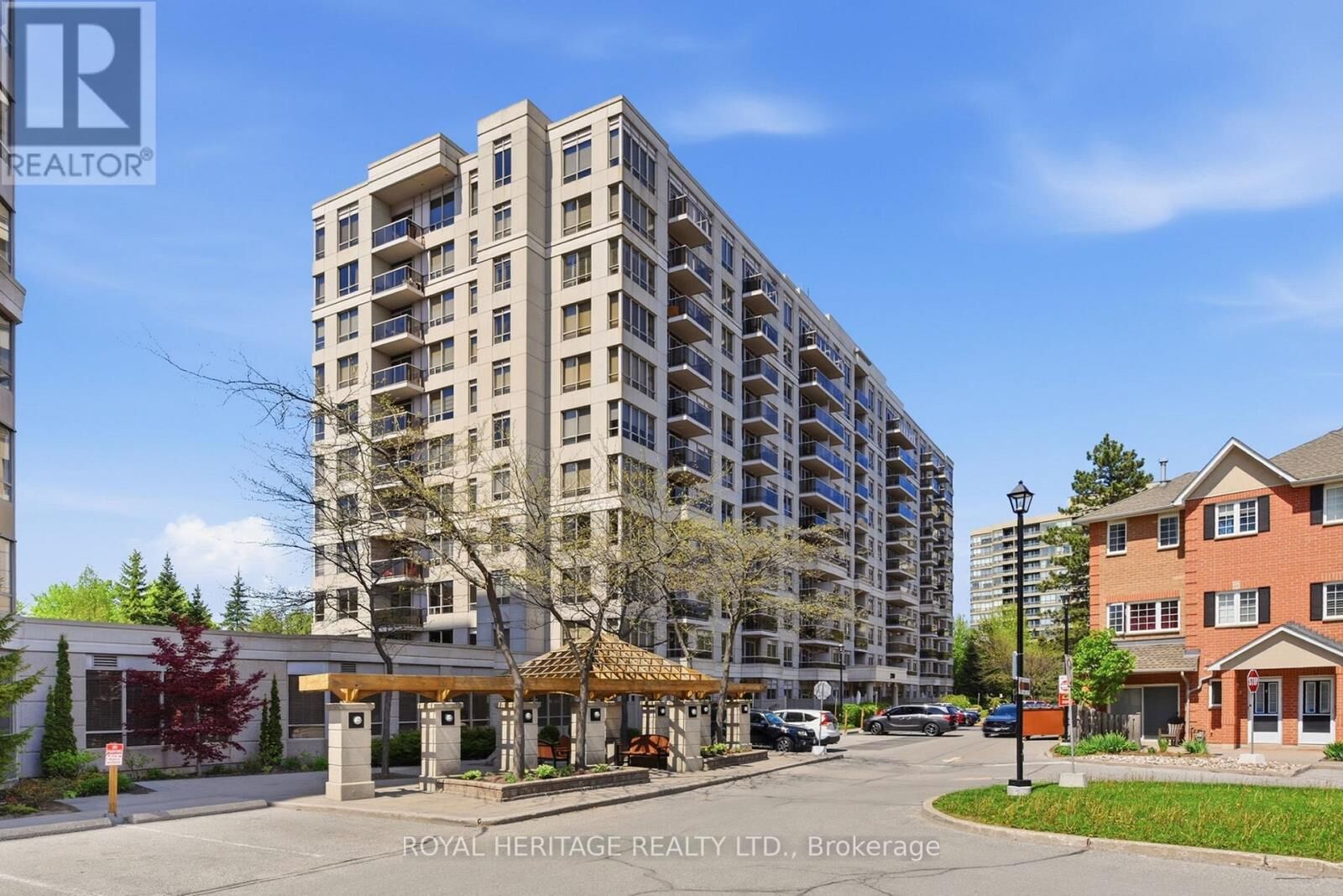Property Photo:  1200 The Esplanade 501  ON L1V 6V3 