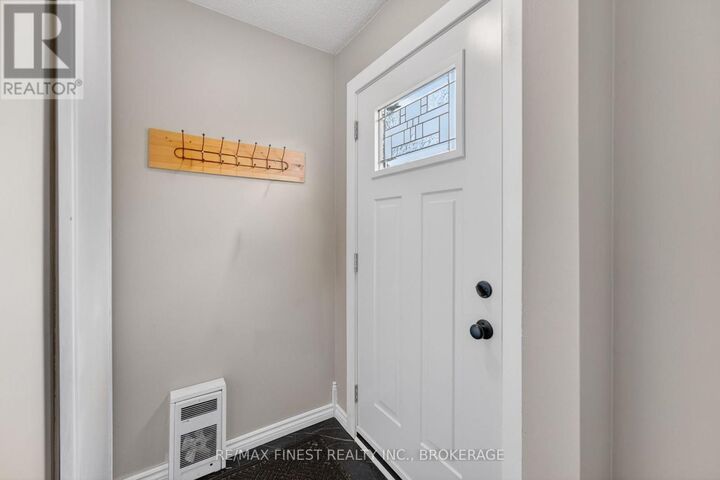 Property Photo: 1057 Basswood Place ON K7P 1K4
