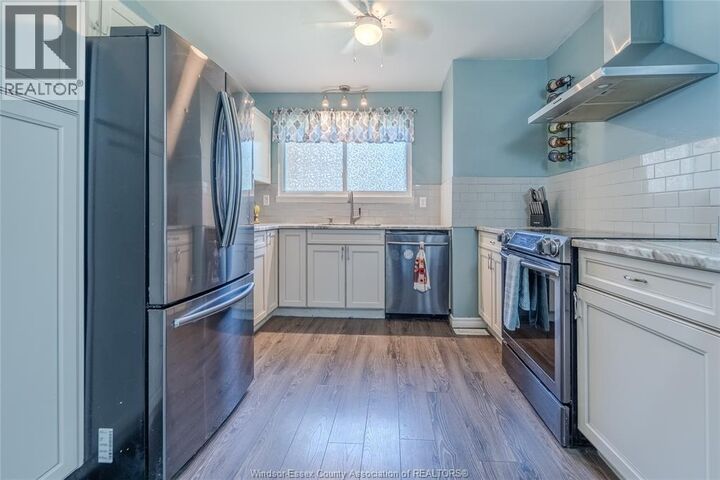 Property Photo: 5523 Empress Street ON N8T 3B2