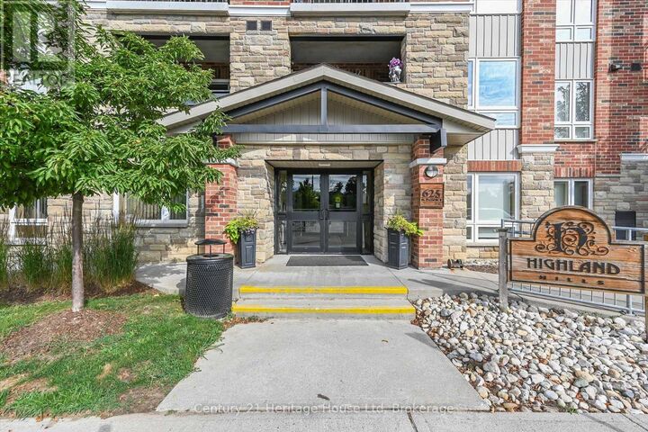 Property Photo:  625 St David Street South 407  ON N1M 0A8 
