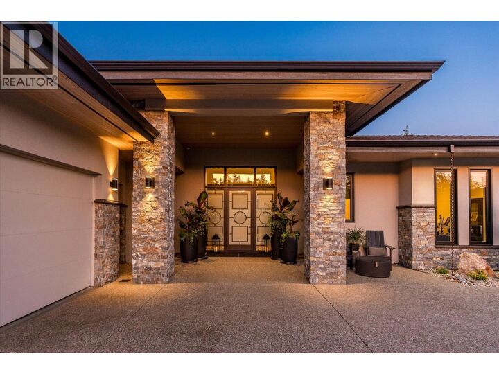 Property Photo: 818 Brassey Place BC V1H 2H7