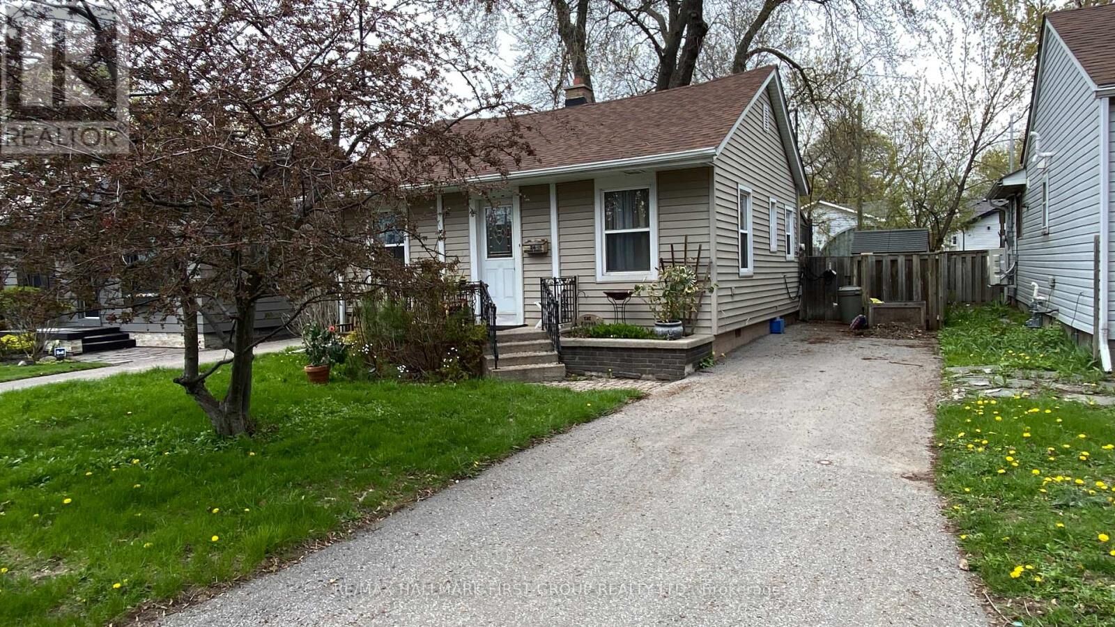 Property Photo: 24 George Street ON L1S 1S5