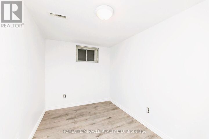Property Photo: 1251 Warden Avenue Bsmt ON M1R 2R4