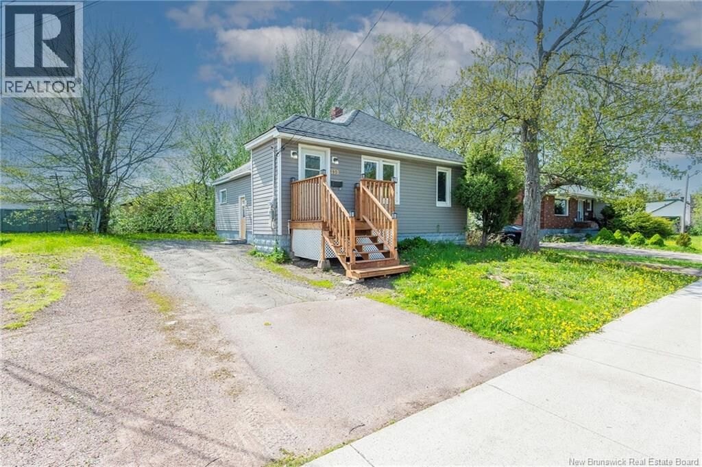 Property Photo:  150 Purdy Avenue  NB E1C 7W2 