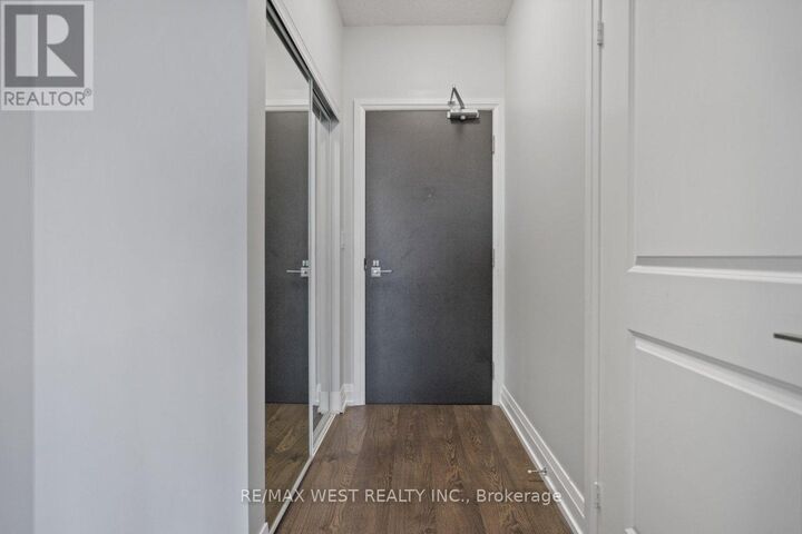 Property Photo: 3600 Highway 7 Road 1504 ON L4L 0G7