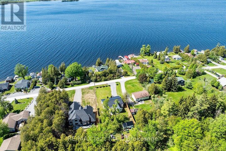 Property Photo:  835 Cedar Glen Road  ON K0M 1L0 