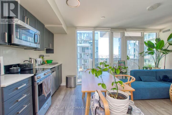 Property Photo: 38 Monte Kwinter Court 402 ON M3H 0E2