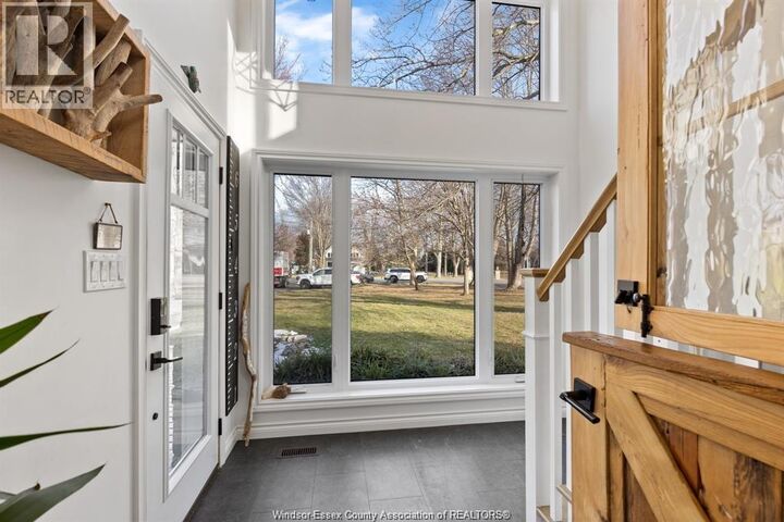Property Photo:  845 Old Tecumseh Road Upper  ON N8L 0C3 