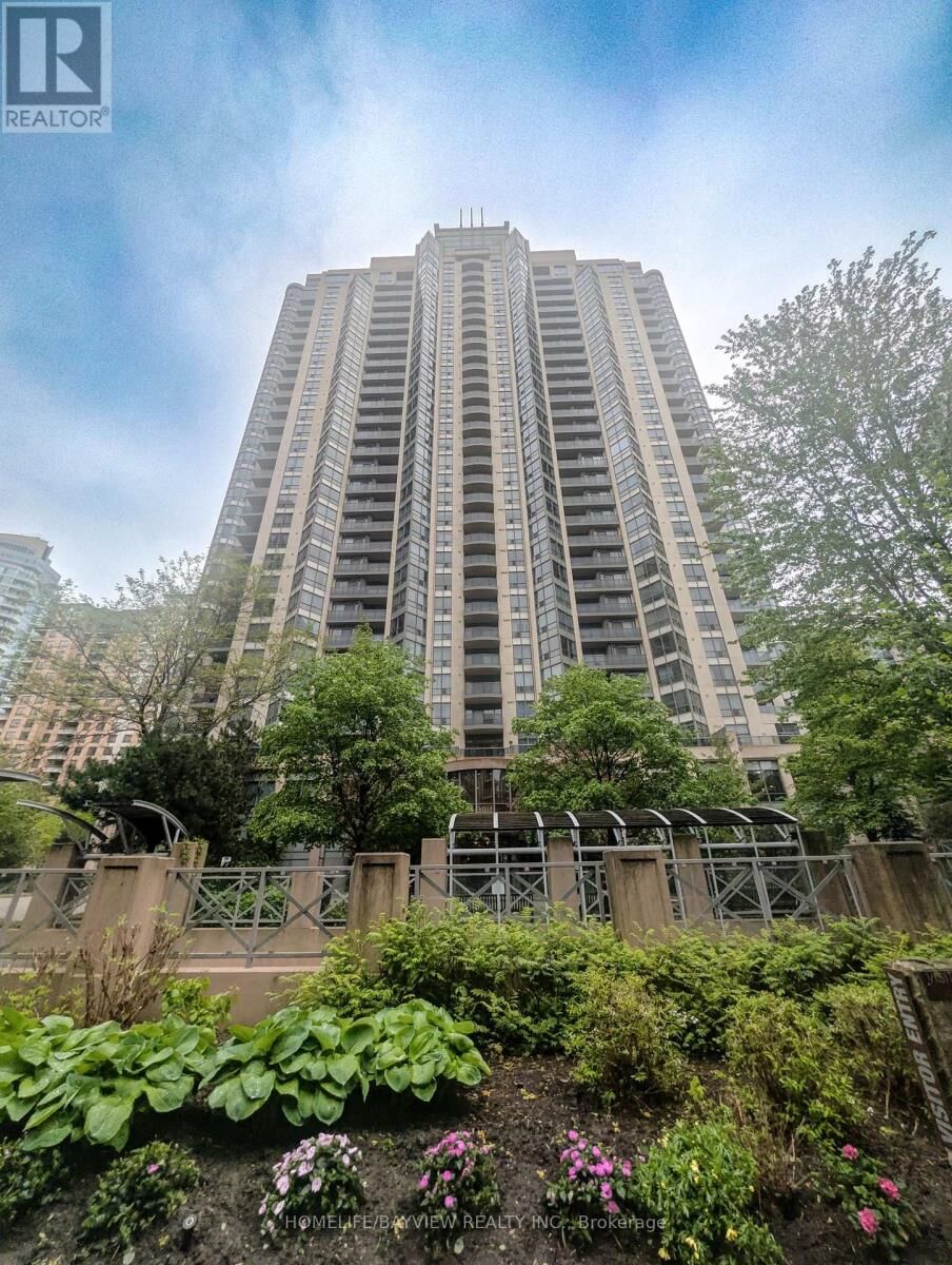 Property Photo: 10 Northtown Way West 1510 ON M2N 7L4