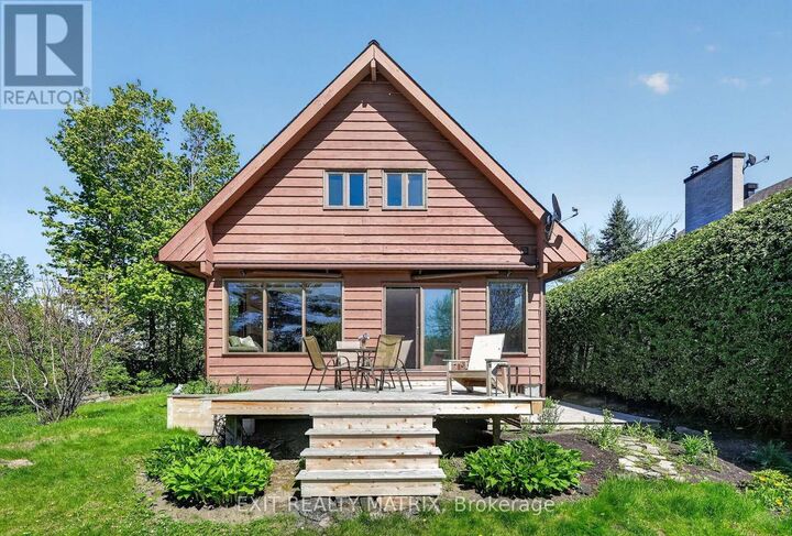 Property Photo:  5056 Nicolls Island Road  ON K4M 0E2 