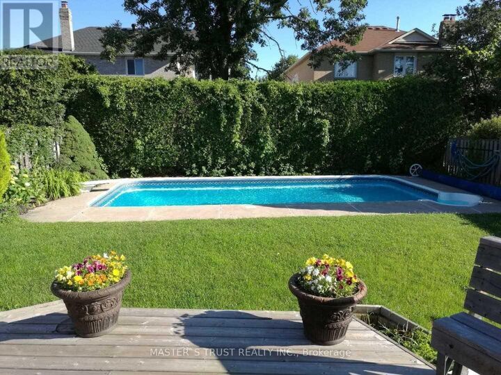 Property Photo:  112 Krieghoff Avenue  ON L3R 1V9 