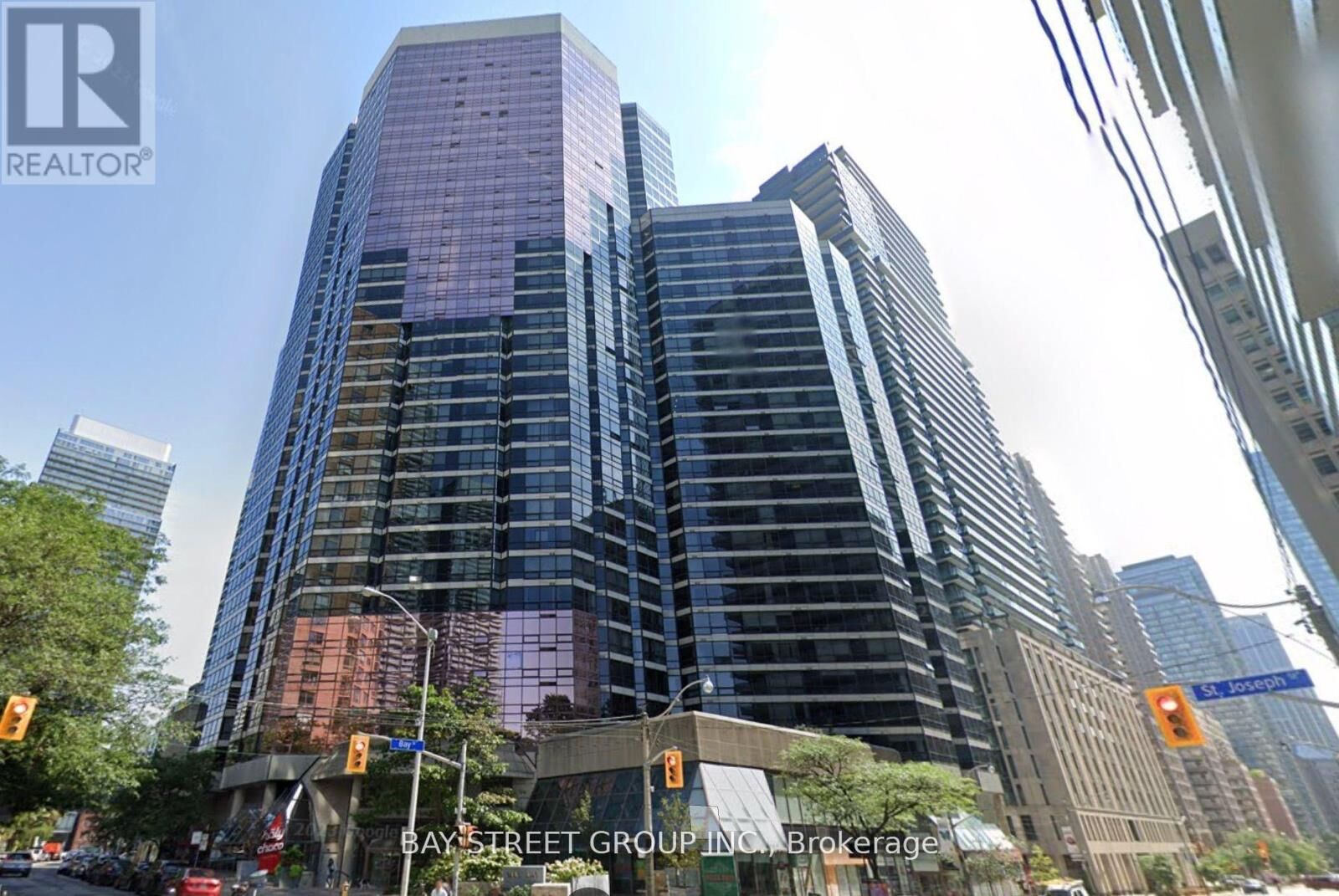 Property Photo: 1001 Bay Street 2213 ON M5S 3A6