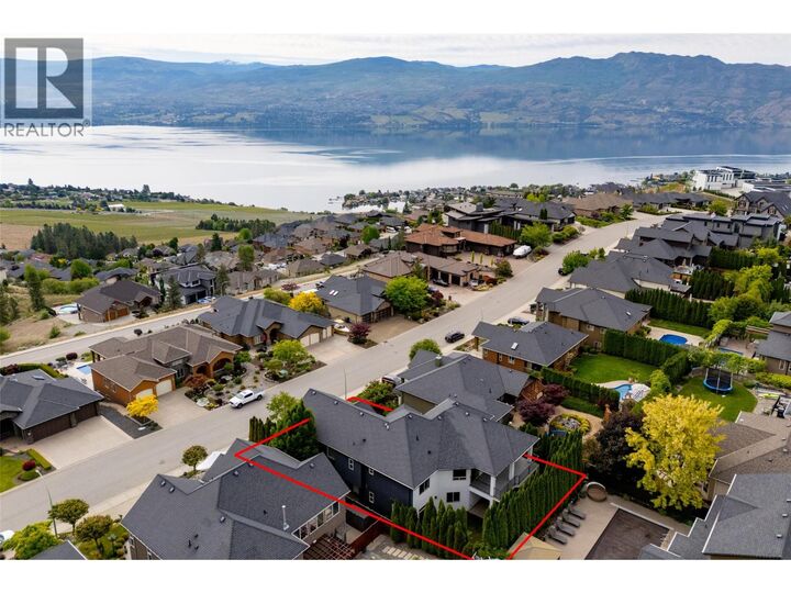 Property Photo: 3192 Vineyard View Drive BC V4T 3B4