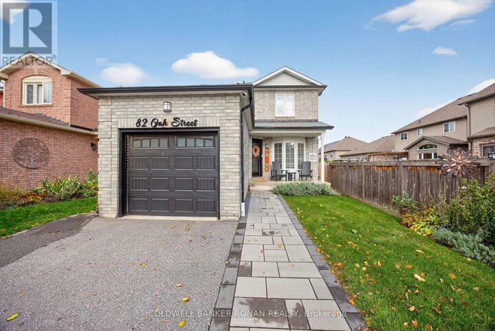 Property Photo: 82 Oak Street ON L9R 1P3