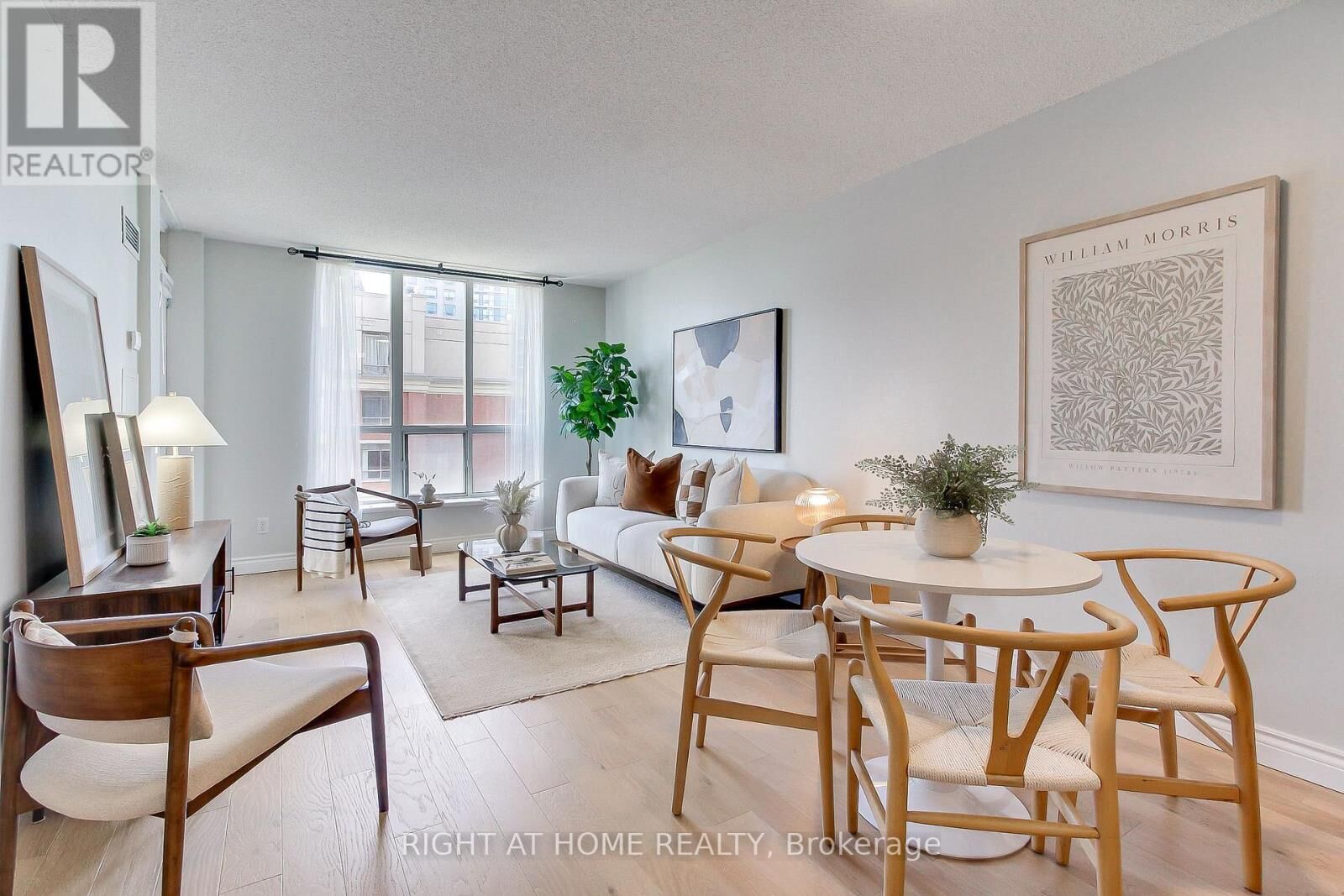 Property Photo:  55 Harrison Garden Boulevard 907  ON M2N 7G3 