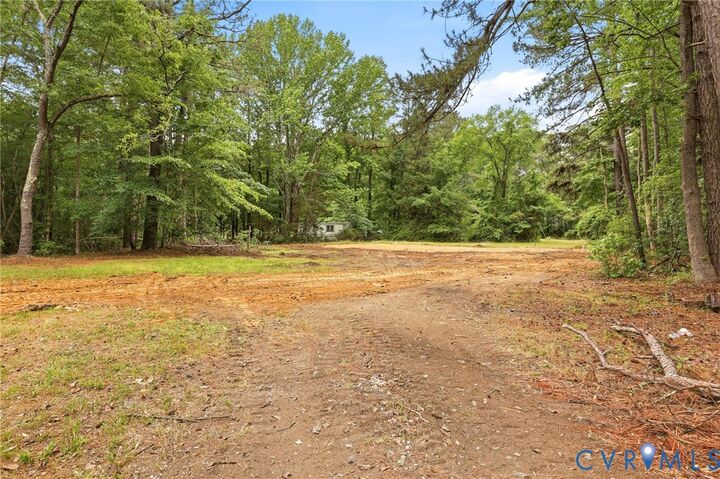 Property Photo: 15401 Pocahontas Trail VA 23089