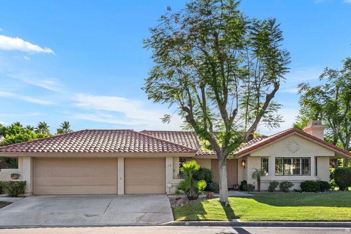Property Photo:  15 San Marino Circle  CA 92270 
