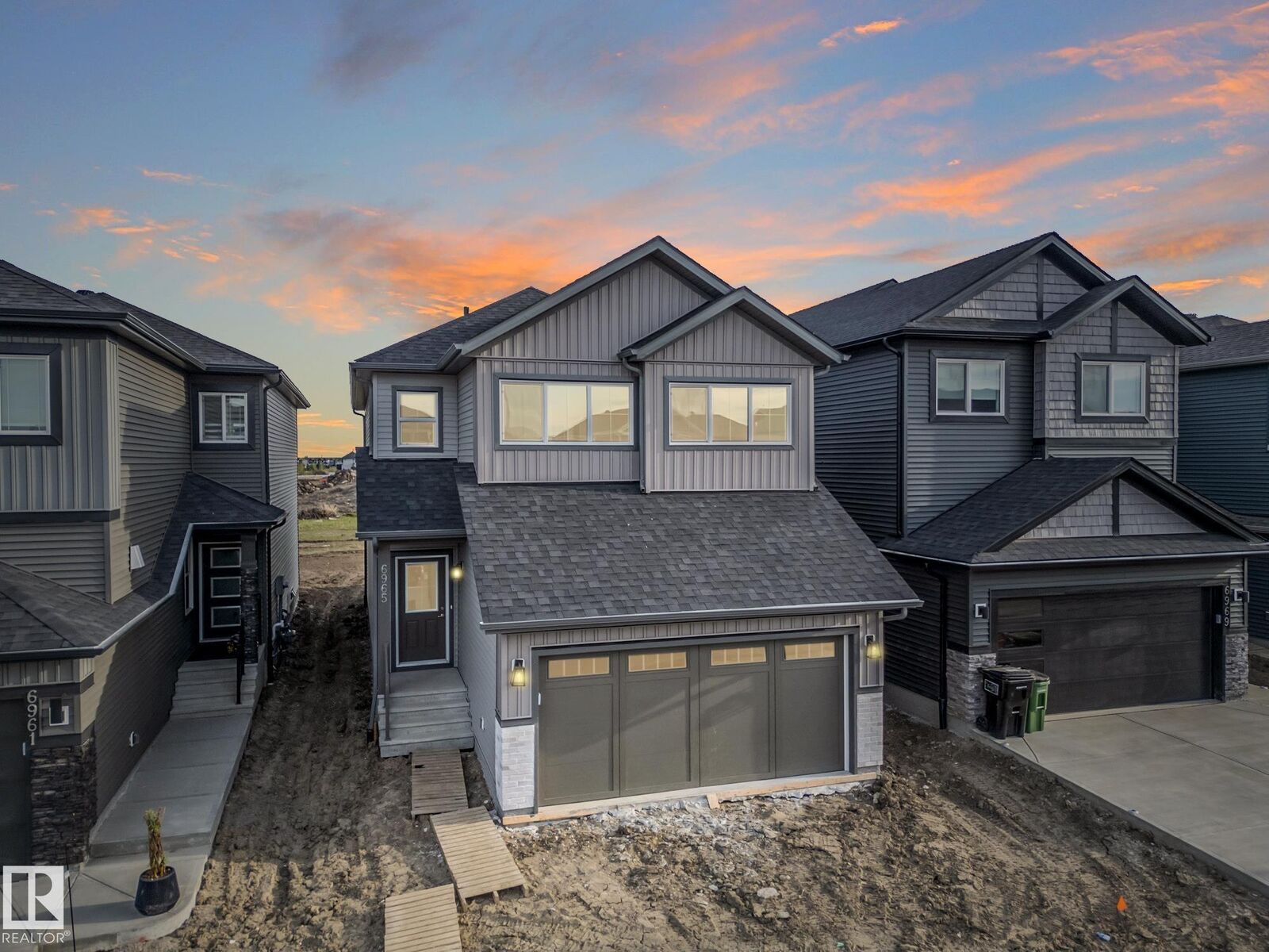 Property Photo: 6965 176A Avenue NW AB T5Z 0X8