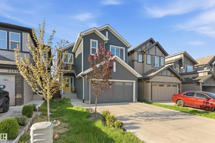 22614 99A Avenue NW — photo 1