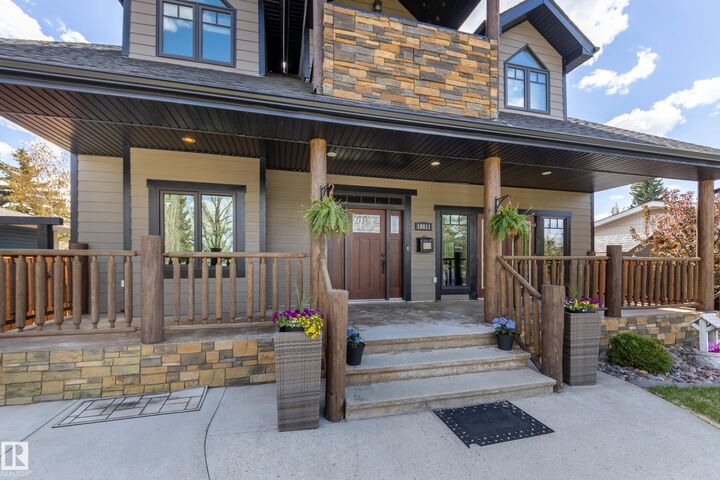 Property Photo: 10811 67 Street NW AB T6A 2S3